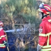 Consiguen controlar un grave incendio antes de traspasar la frontera luso/extremeña