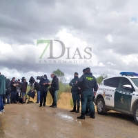 La Guardia Civil aguarda en la finca la llegada de E.D.H.