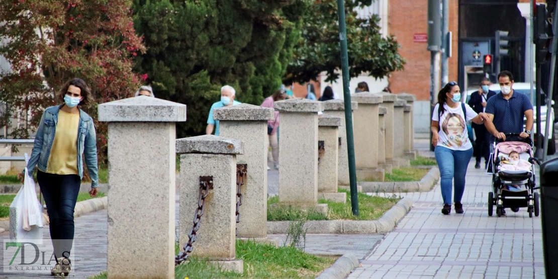 Extremadura registra cuatro fallecimientos y 222 contagios