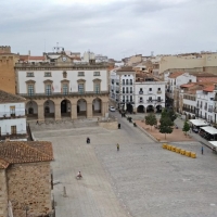 Medalla de Cáceres para quienes desarrollaron su labor en primera línea