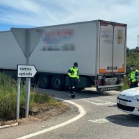 Un camionero conduce por Badajoz bajo la influencia de &quot;drogas tóxicas&quot;