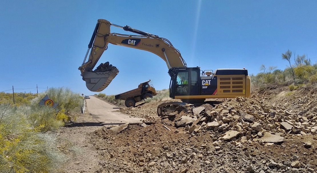 Acondicionamiento de la carretera provincial BA-129 a la EX-322