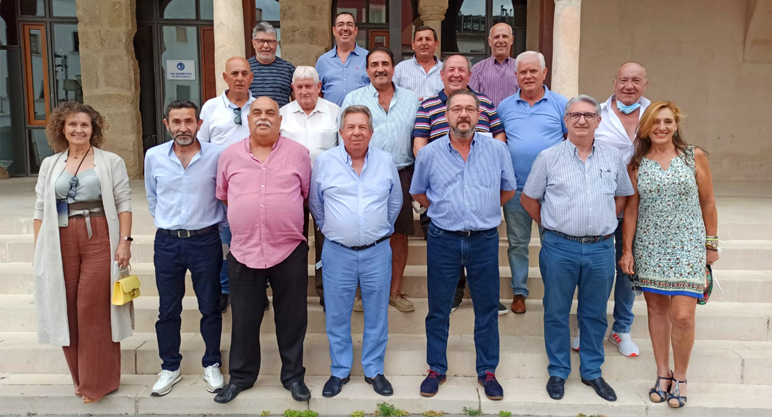 Veteranos de la Policía Local de Badajoz se reencuentran tras muchos años