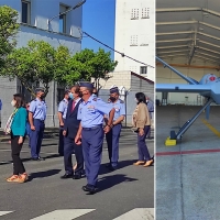 La ministra de Defensa visita los Predator en la Base Aérea de Talavera