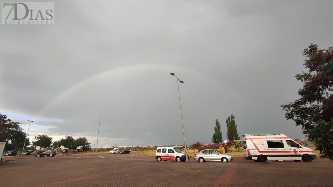 La lluvia hace acto de presencia el Día de los Niños en el Ferial