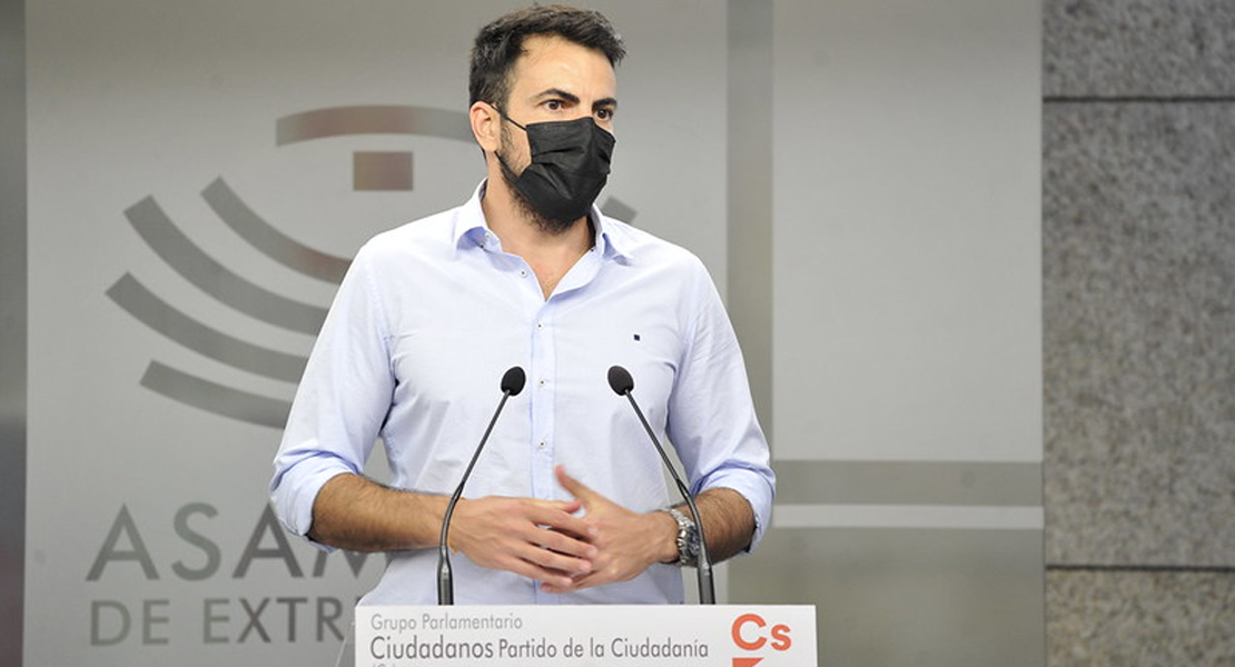 &quot;Cuando el Gobierno termine con los chuletones y con la Guerra Civil, que arregle el desempleo&quot;