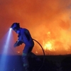 Grave incendio cercano a la pedanía pacense de Gévora