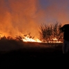 Grave incendio cercano a la pedanía pacense de Gévora