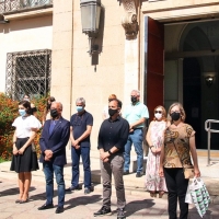 Extremadura guarda un minuto de silencio por dos jóvenes asesinadas por violencia de género