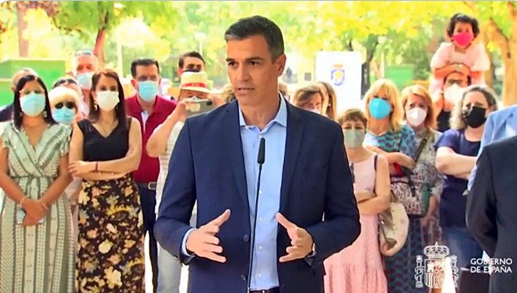 Sánchez abucheado en su visita a Extremadura: “El tren llegará, querido Guillermo”