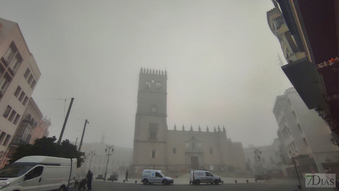 Vuelven las tradicionales nieblas otoñales a Badajoz