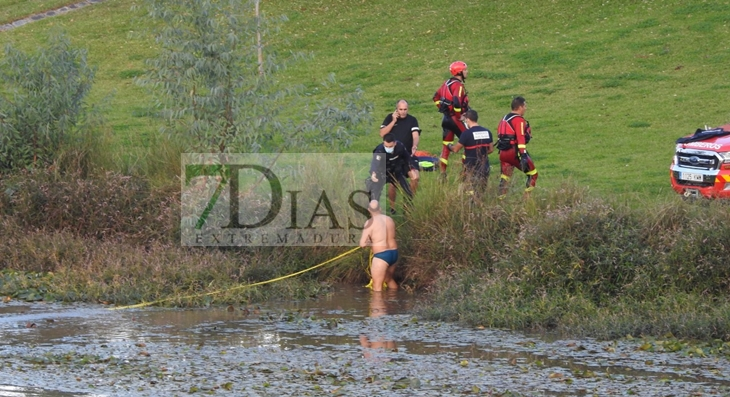 Rescatan el cuerpo de una mujer del río Guadiana en Badajoz