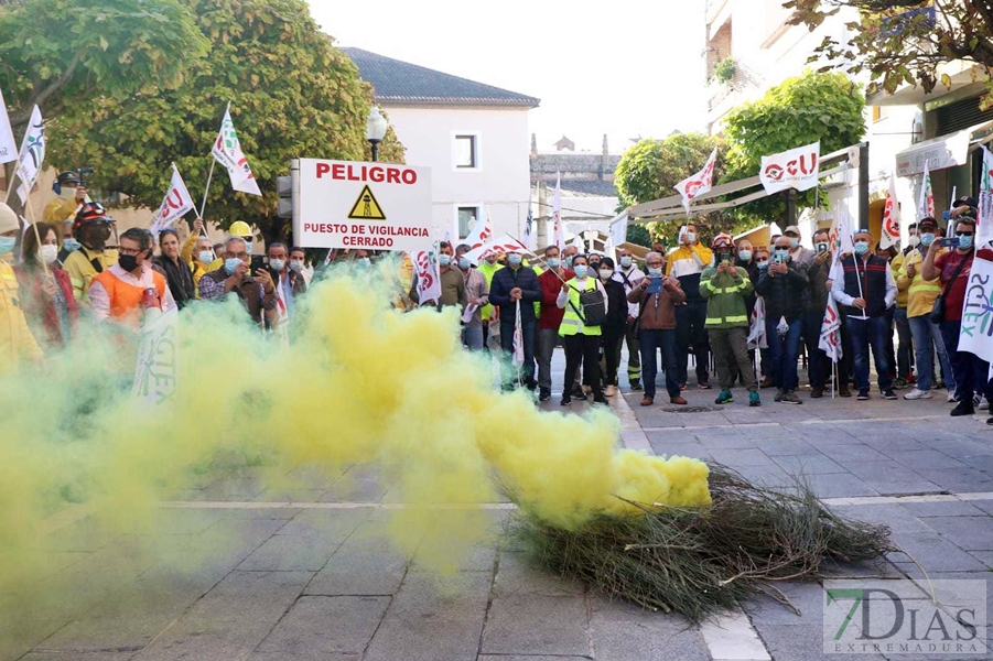 REPOR - Manifestación en Mérida de los trabajadores del INFOEX