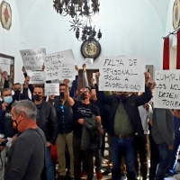 Bomberos del SEPEI: &quot;Estamos cansados, que dejen de torearnos&quot;