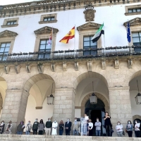 Minuto de silencio en Cáceres por asesinatos de mujeres víctimas de la violencia machista