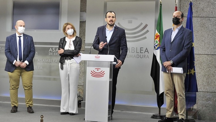 Cs y PP: “Otra Extremadura es posible”