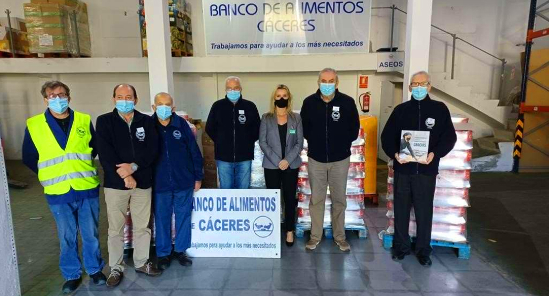 Mercadona dona más de 6.400 kg de alimentos de primera necesidad al Banco de Alimentos de Cáceres