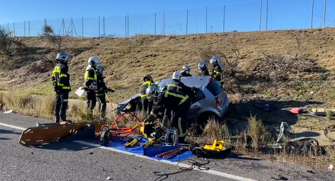 Un fallecido en una colisión frontal entre un camión y un turismo (MA)