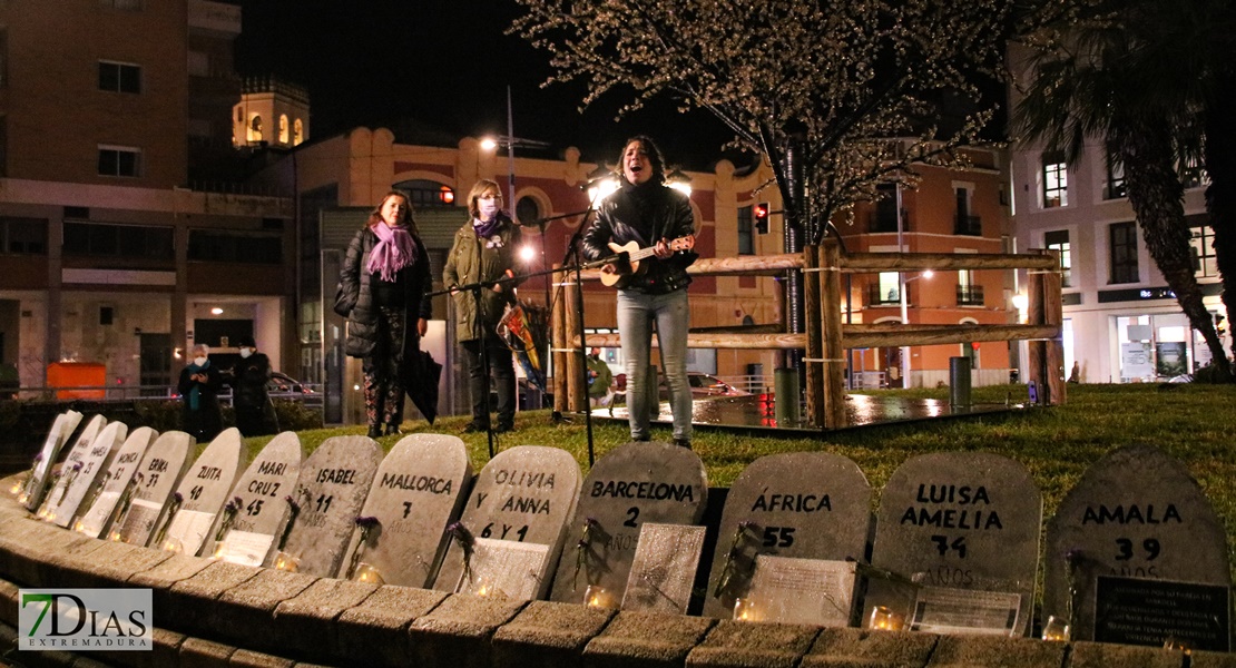 25-N: Imágenes de la manifestación de Badajoz