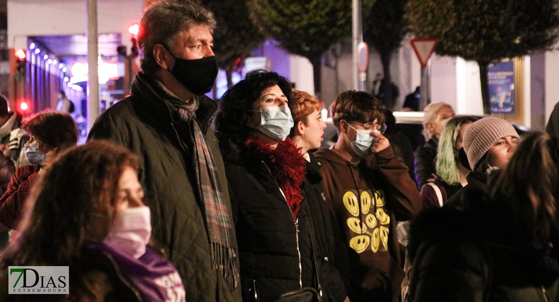 25-N: Imágenes de la manifestación de Badajoz