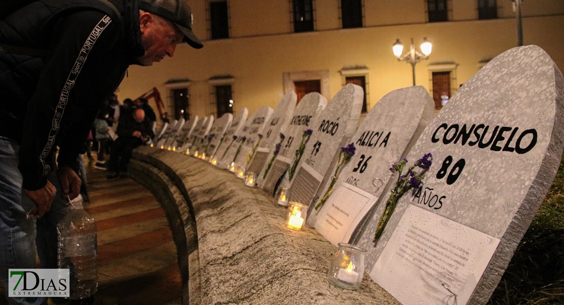 25-N: Imágenes de la manifestación de Badajoz