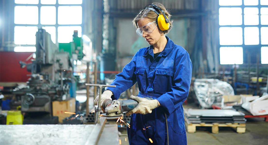 El empleo femenino salva los datos del paro: hay 3.000 hombres más sin trabajo