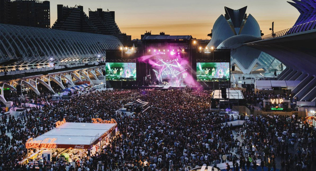 Encuentran a una mujer muerta en los baños de un festival de Valencia