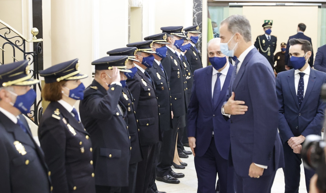 El Rey Felipe VI se reúne por primera vez con la Junta de Gobierno de la Policía Nacional