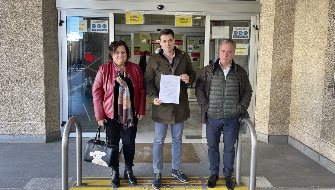 Manifestación en Badajoz por los cortes de luz en varias pedanías pacenses