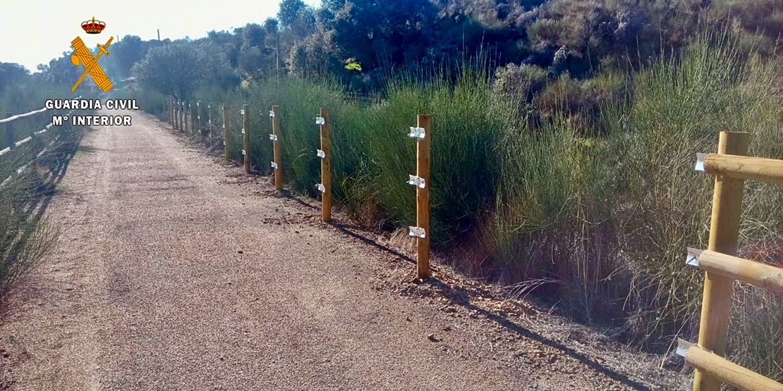 Investigado por hurtar 42 postes de madera de una vía verde extremeña