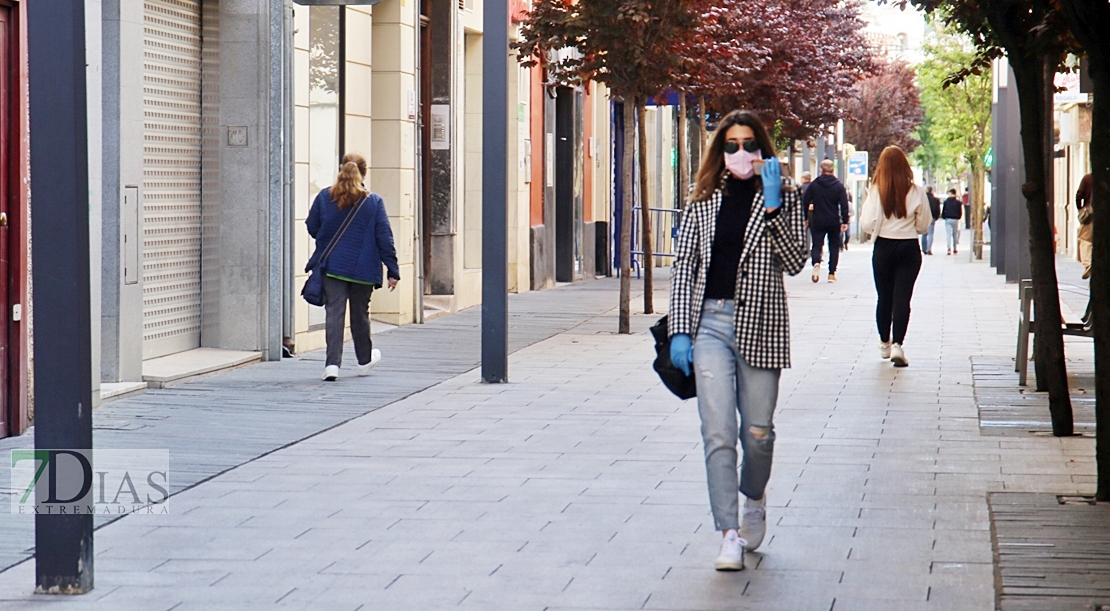 Sanidad descarta eliminar mascarillas en exteriores y reducir las cuarentenas