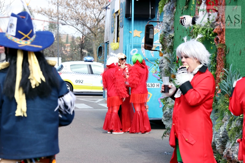 El Carnaval de Badajoz no para y los artefactos tampoco