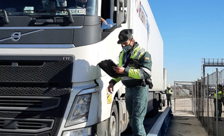 Campaña de vigilancia y control de la DGT: autobuses y camiones a examen