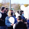 Cientos de personas homenajean al pequeño Saúl en Badajoz