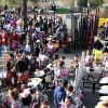 Gran ambiente en las calles de Badajoz para celebrar el regreso del Carnaval