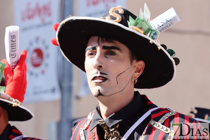 Primeros planos del Gran Desfile de Comparsas de Badajoz 2022