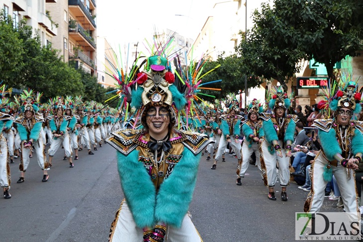 Imágenes del Gran Desfile de Comparsas del Carnaval de Badajoz