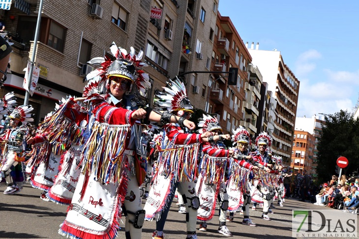 Imágenes del Gran Desfile de Comparsas del Carnaval de Badajoz