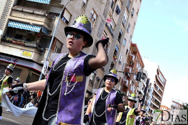 Imágenes del Gran Desfile de Comparsas del Carnaval de Badajoz