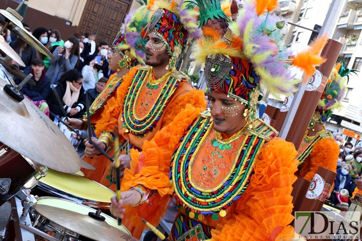 Imágenes del Gran Desfile de Comparsas del Carnaval de Badajoz