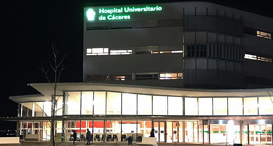 Trasladada al Universitario tras ser atropellada en Cáceres