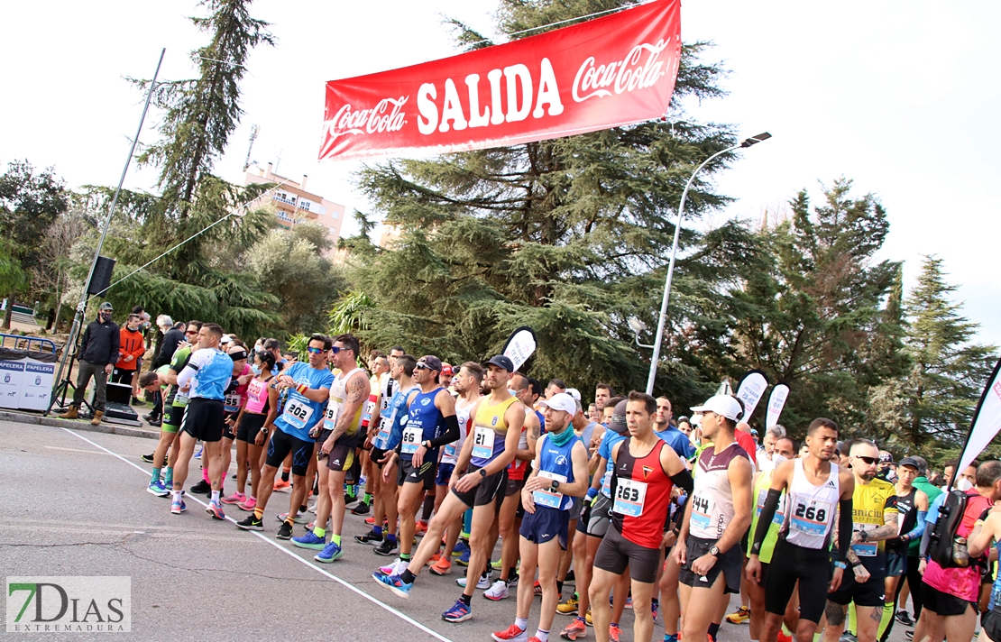 Imágenes que deja la Maratón y Medio Maratón Ciudad de Badajoz