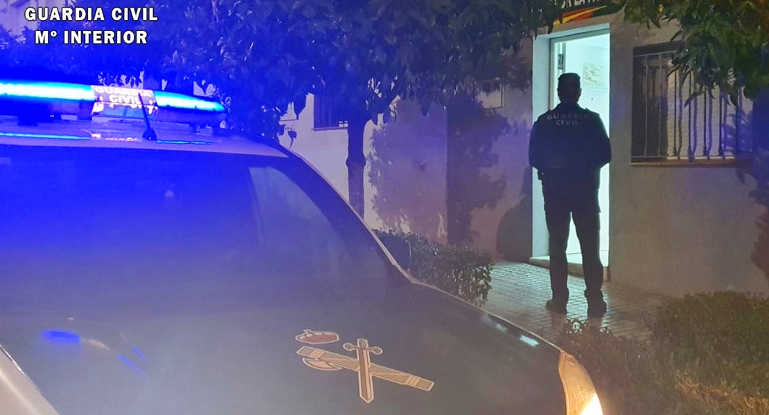 Lo intimida con una pistola en la puerta de su propia casa en San Vicente pero le sale mal