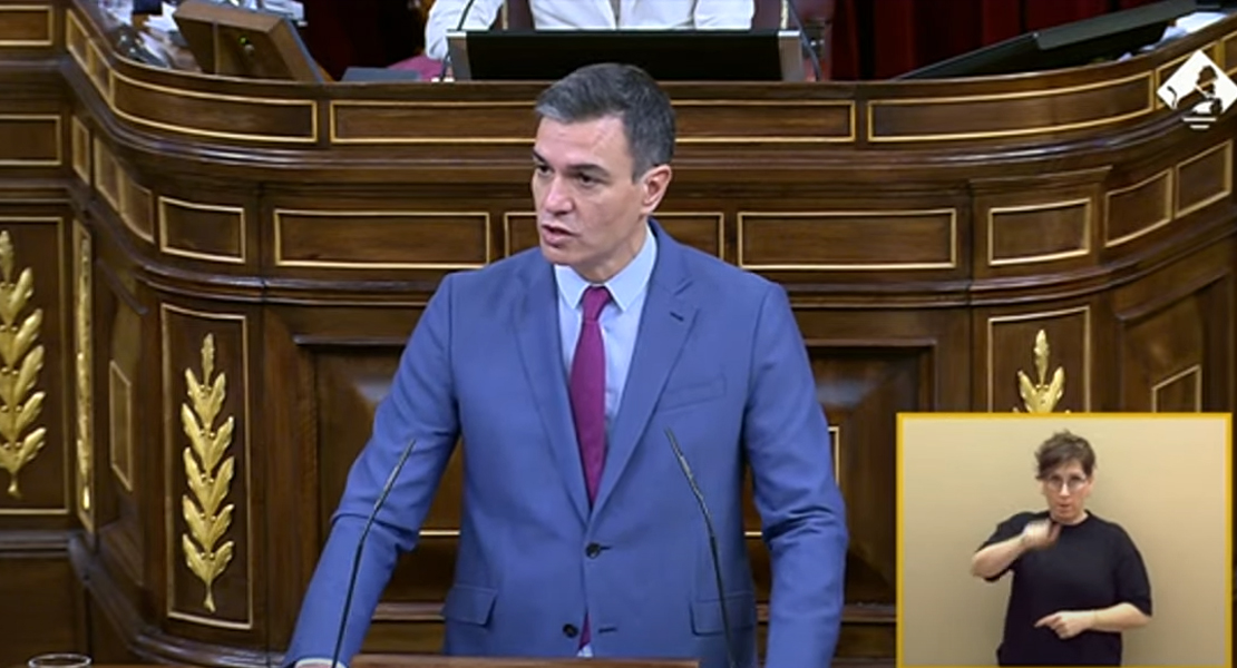 Pedro Sánchez rectifica: España enviará armas a Ucrania