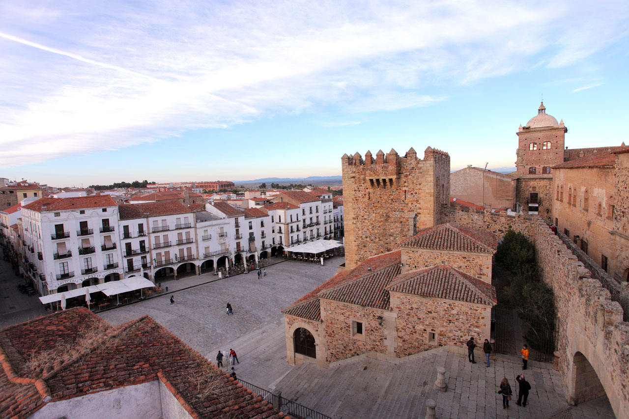 Cáceres quiere recuperar al turista internacional