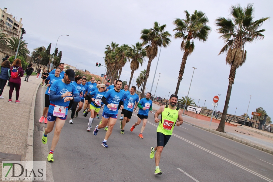 Imágenes de que deja la Maratón y Media Maratón Ciudad de Badajoz