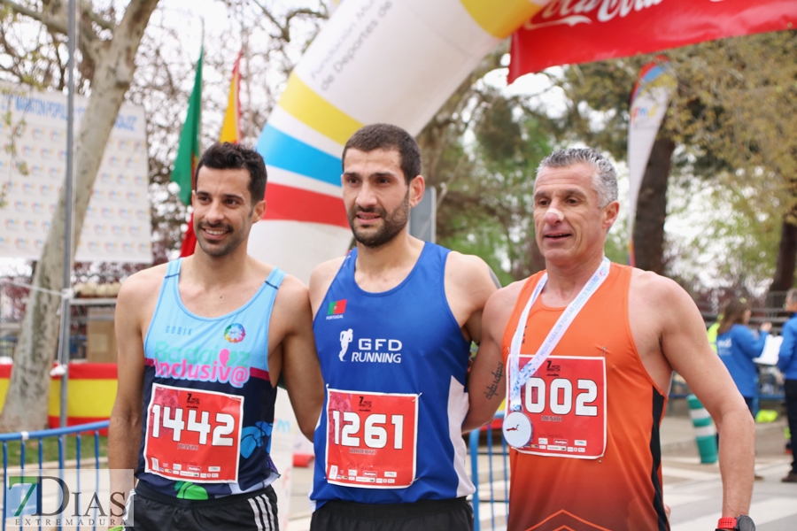 Imágenes de que deja la Maratón y Media Maratón Ciudad de Badajoz