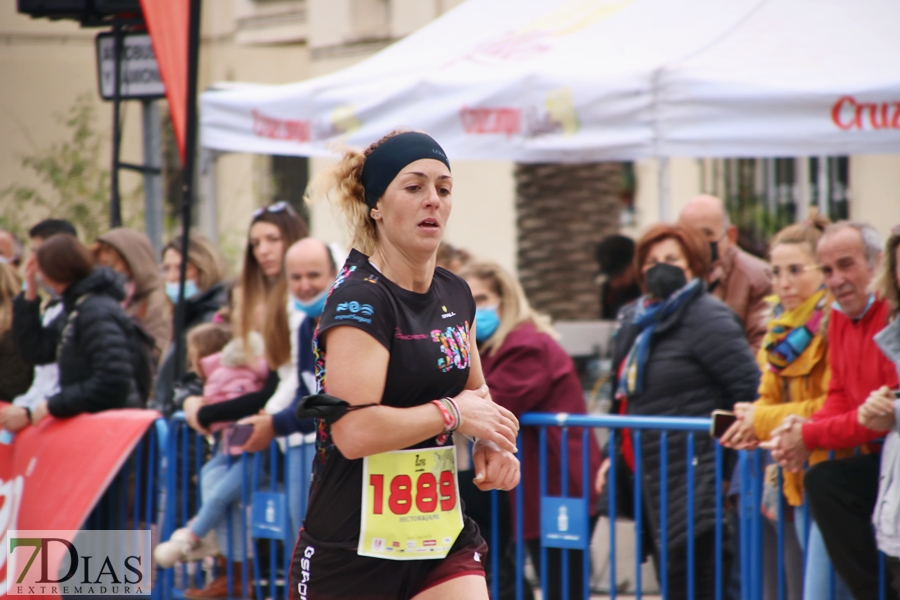 Imágenes de que deja la Maratón y Media Maratón Ciudad de Badajoz