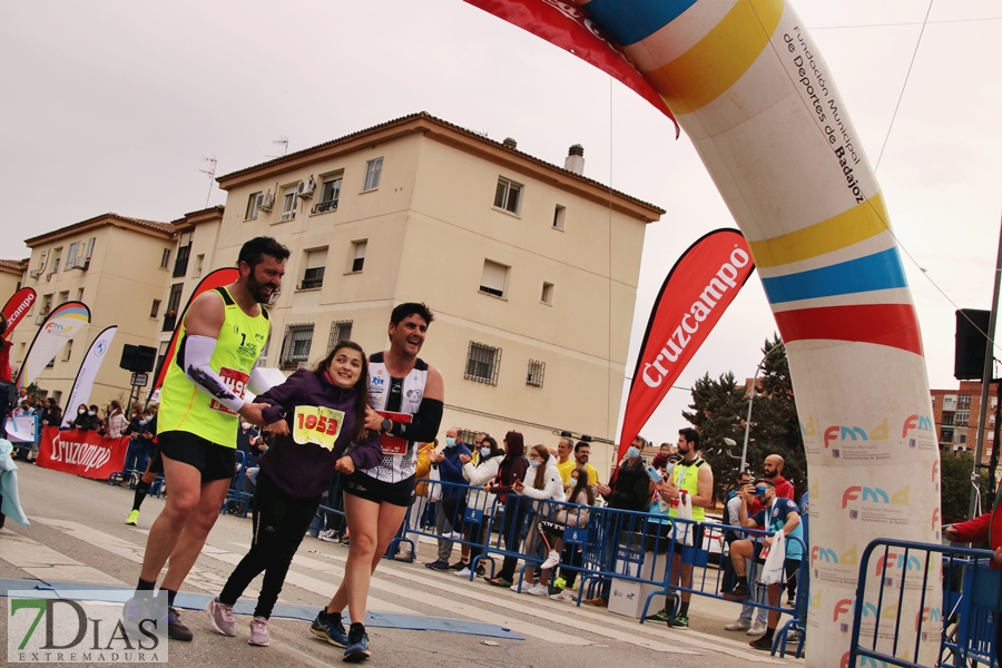 Imágenes de que deja la Maratón y Media Maratón Ciudad de Badajoz