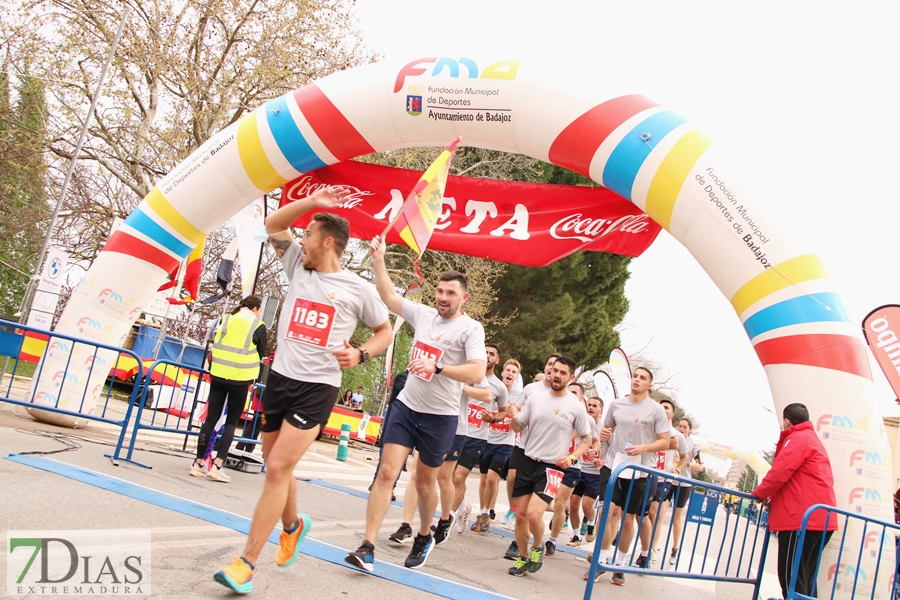 Imágenes de que deja la Maratón y Media Maratón Ciudad de Badajoz